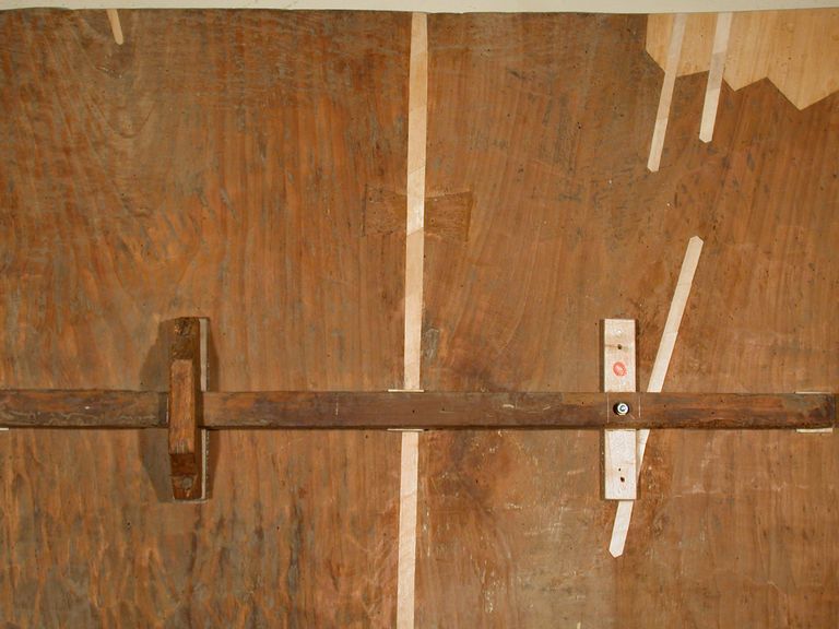 Particolare della traversa e ponticello